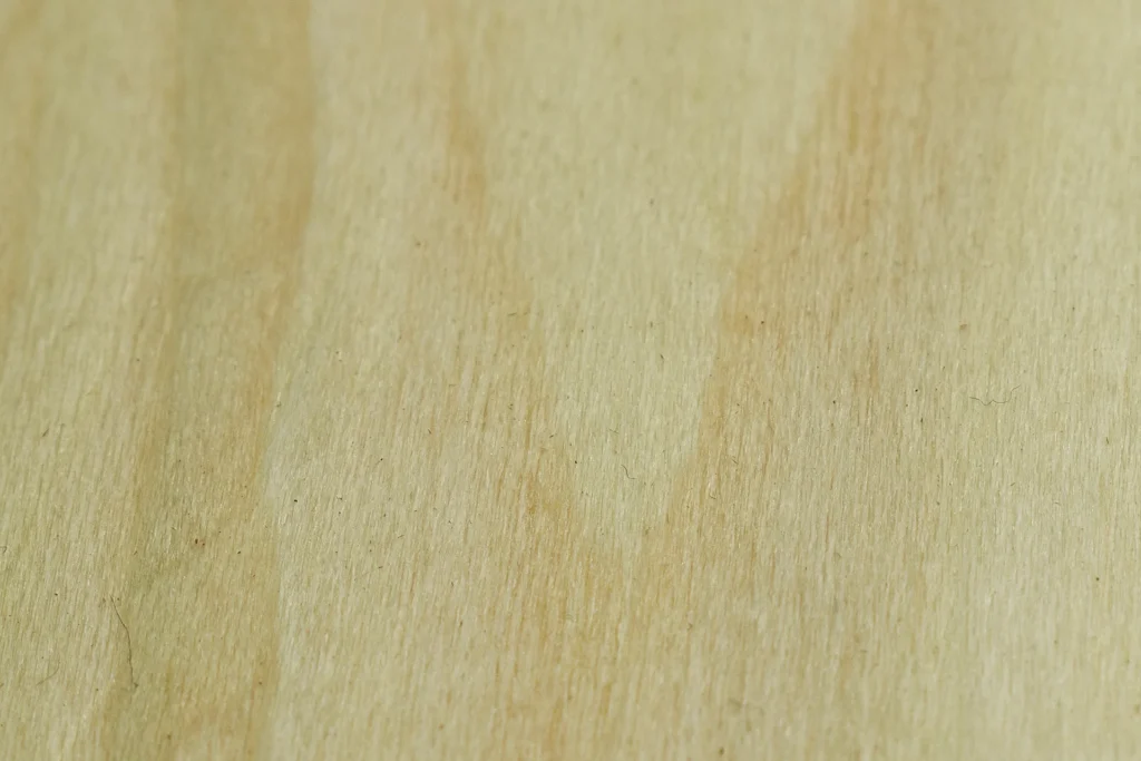 extreme close-up van ahorn europees fineer met vlamtekening – wooddes fineer bibliotheek