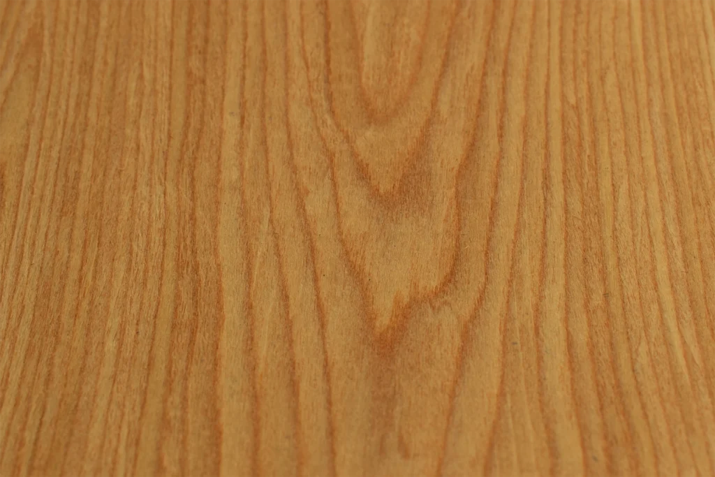 Cherry Crown fineer – warm kersenhout fineer met vlamtekening – Wooddes